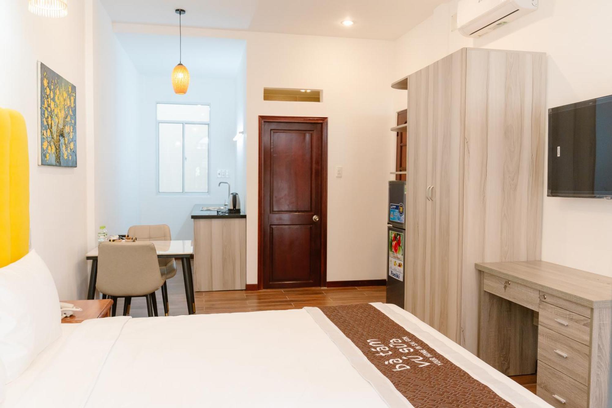 Ba Tam Vu Sua Homestay Хошимин Екстериор снимка